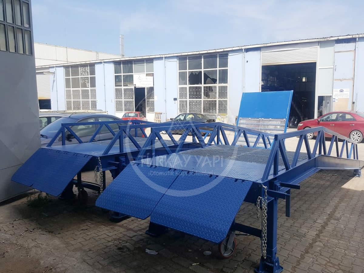 Taşınabilir forklift rampası